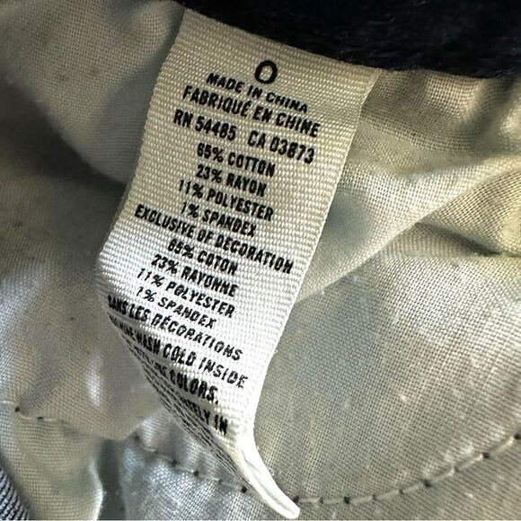 American Eagle short distressed Jean shorts dark wash size 0 - Picture 6 of 6